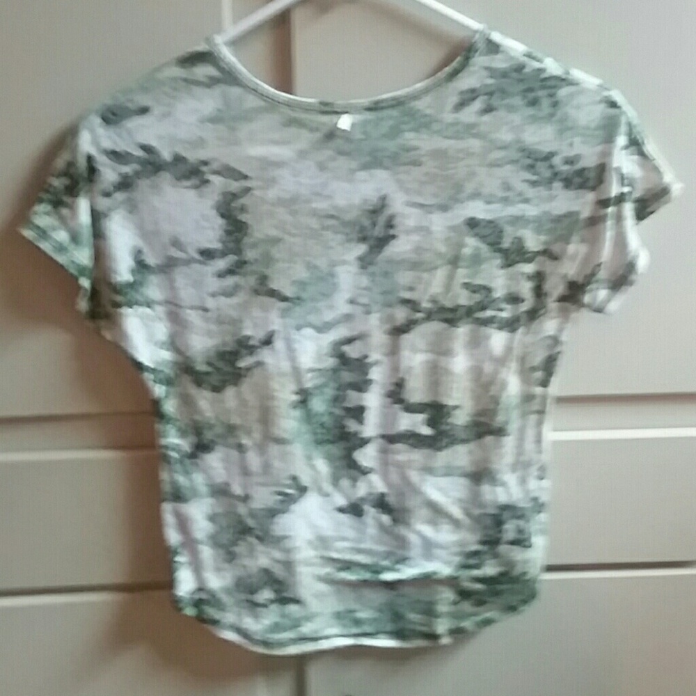 Shirt - Picture 2 of 2